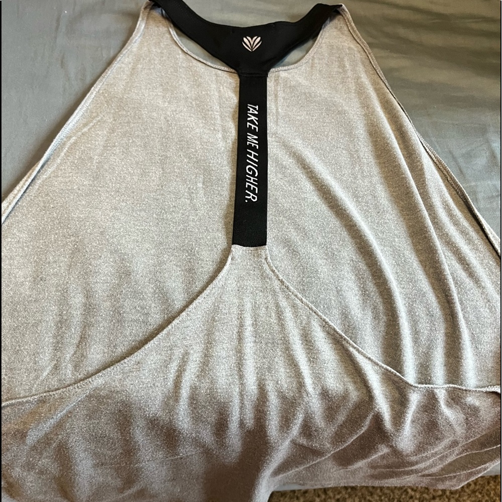 Workout top